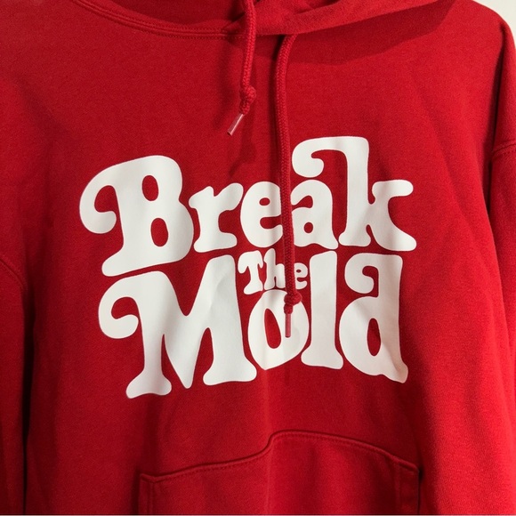 Uniqlo UT × VERDY Break the Mold Hoodie Size Large - Picture 3 of 7